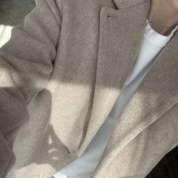 &OtherStories Oversized Wool Blazer in Sand 32 - Picture 7 of 14